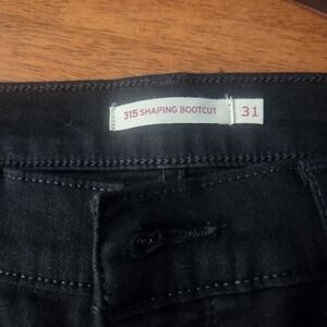 Levi's Women's Black Shaping Bootcut Jeans